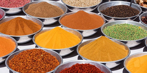 انواع ادویه جات و کاربرد آن