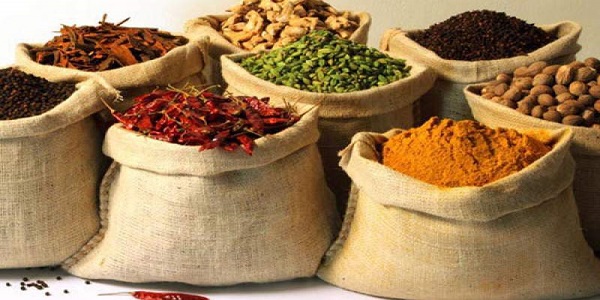 فروش ادویه جات به صورت کیسه ای